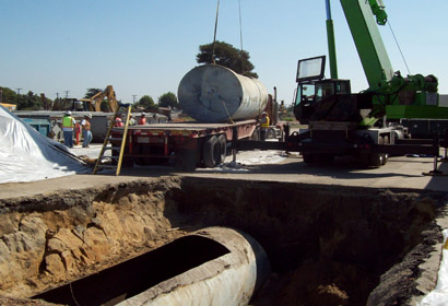 Removal of five 10,000 Gallon<br>UST Los Alamitos, CA Removal of five 10,000 Gallon<br>UST Los Alamitos, CA